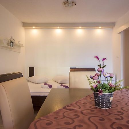 Apartments Hajdi Duće 외부 사진